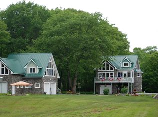 8050 E Sand Ridge Rd, Goetzville, MI 49736