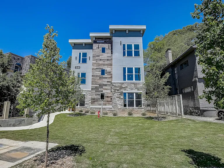 1240 Piedmont Ave NE #2B — Photo 2