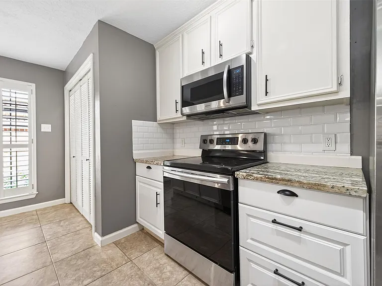 6700 Richardson Rd #305 — Photo 21