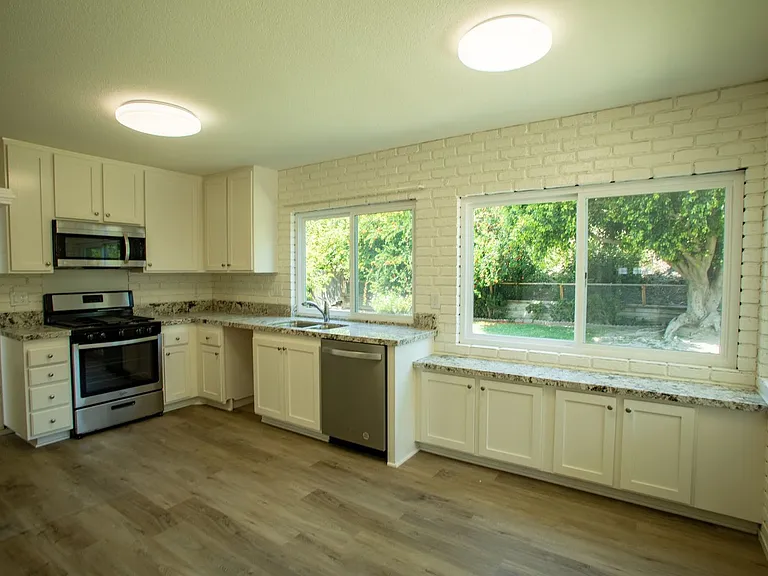 5705 Mulberry Ridge Dr — Photo 7
