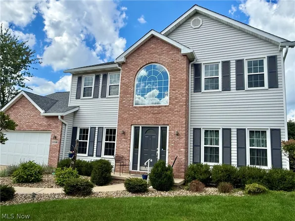 17118 Woodlawn Ct, Strongsville, OH 44149