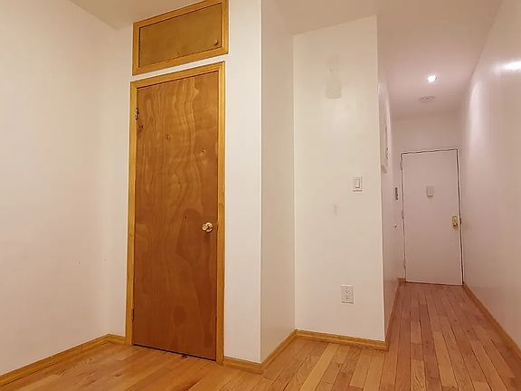 3rd image of 224 Metropolitan Ave APT 7