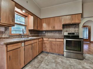 308 N McKenna Ave, Gretna, NE 68028