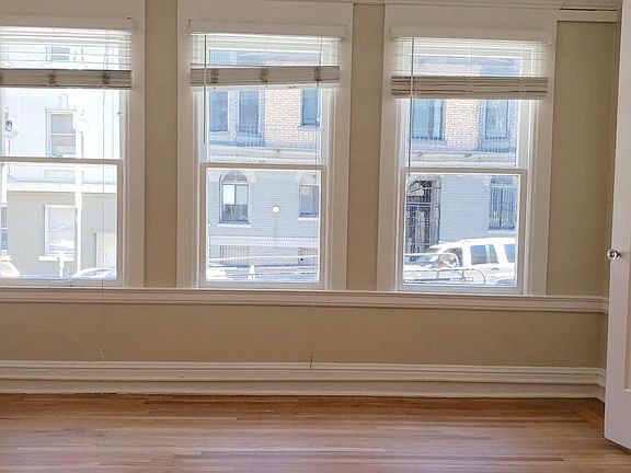 2nd image of 834 Bush St APT 100