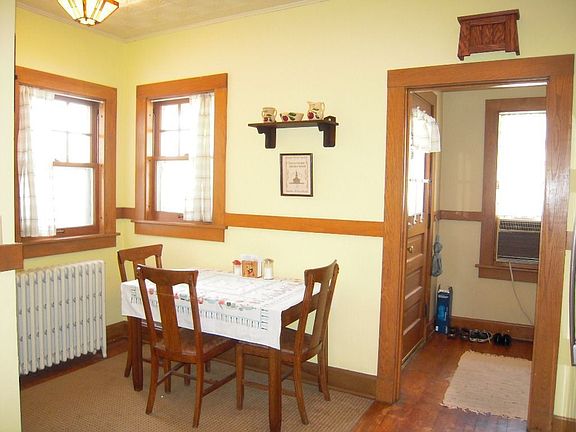 Breakfast Nook In The Eat In Kitchen!
