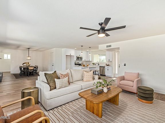 4th image of 1298 E CORDOVA Avenue