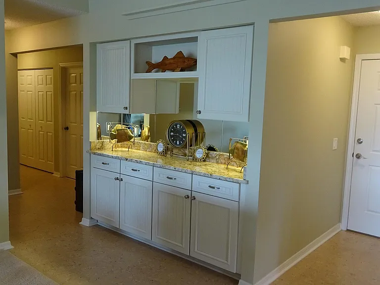 Bar with storage