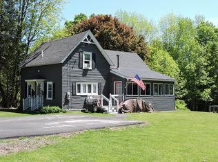 249 Oak St, Oakland, ME 04963