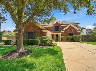 4001 Hazelwood Dr, Pearland, TX 77584