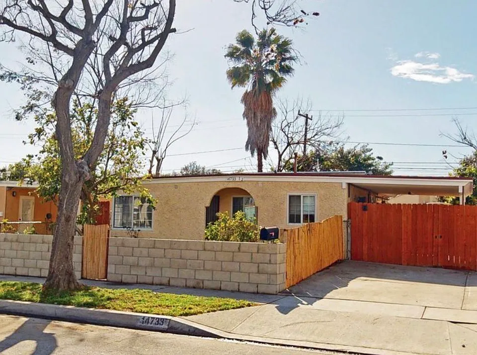 14733 Leibacher Ave