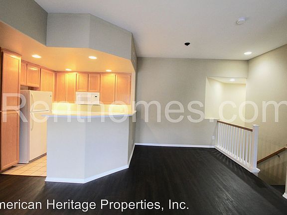 5th image of 11880 Cypress Canyon Rd Unit 1