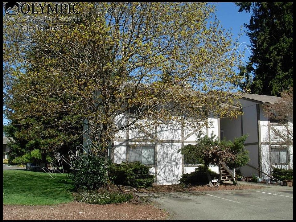 1st image of 5010 Donovan Dr SE APT 3