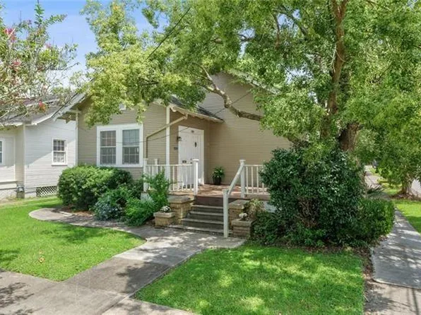 1801 Pine St, New Orleans, LA 70118