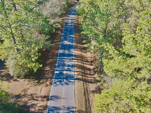 3rd image of New Hope Rd