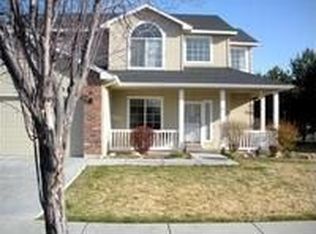 2760 E Indian Creek Dr, Meridian, ID 83642