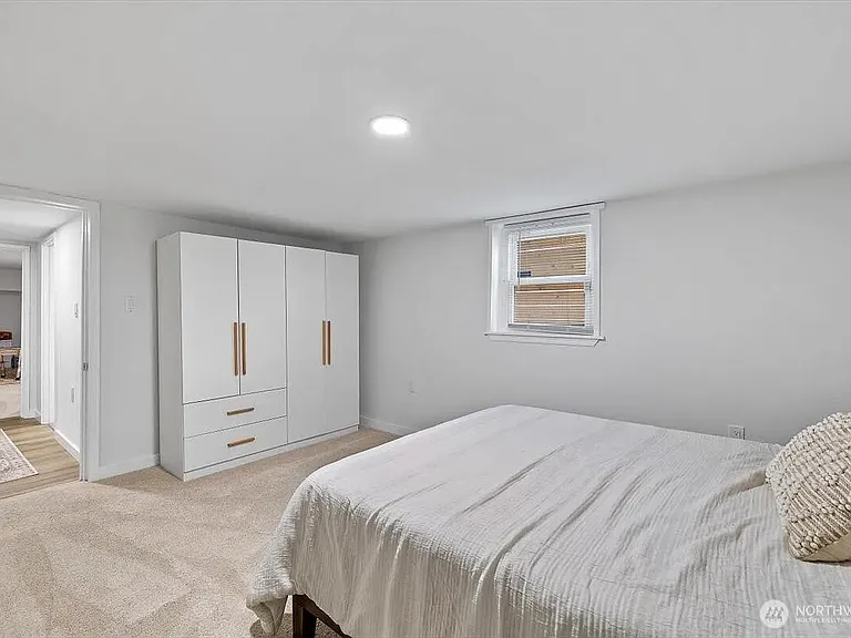 3311 25th Ave S — Photo 25