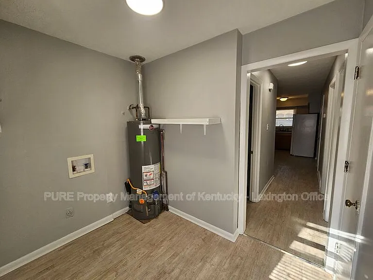 3510 Lansdowne Dr #A — Photo 15