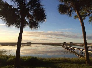 14 Sandy Creek Rd, Savannah, GA 31410