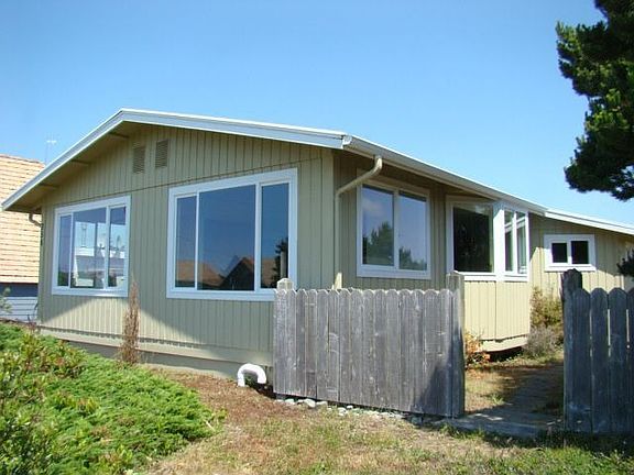 Front of house & side yard.