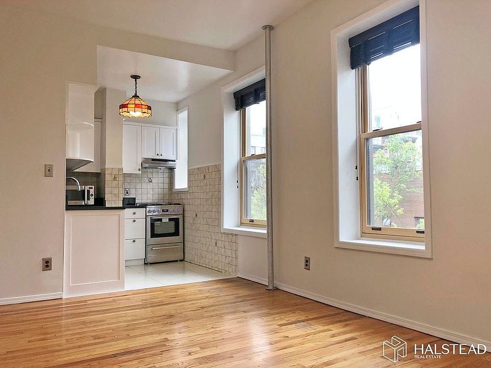 1st image of 163 Prince St #16