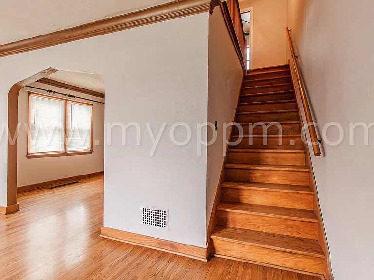 513 N 41st Ave — Photo 8
