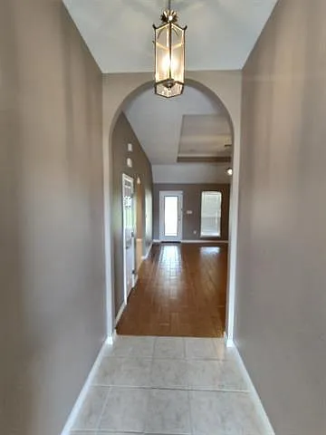 4 bed, 2.0 bath, 1920 sqft, $2,195 — Photo 4
