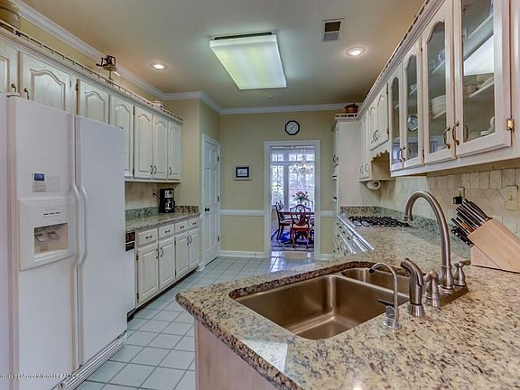 5th image of 5365 Wedgewood Dr