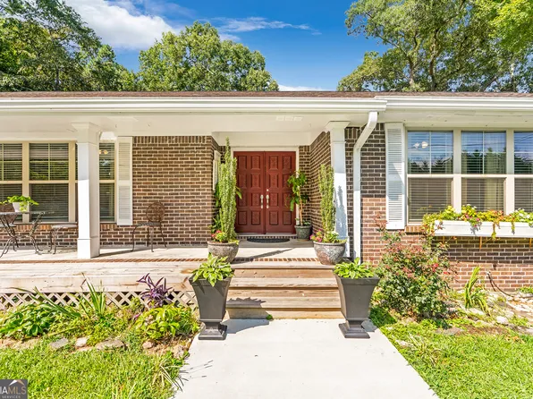 2988 Centerville Rosebud Rd, Snellville, GA 30039