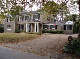 813 Woodland Dr, Columbia, SC 29205