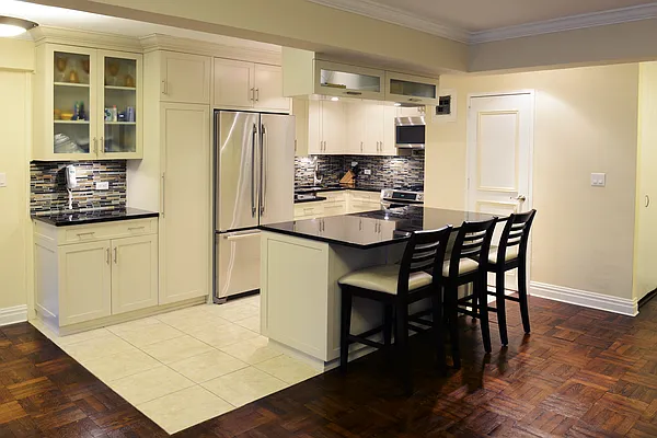 Sold by Cheshire Realty LLC | media 6
