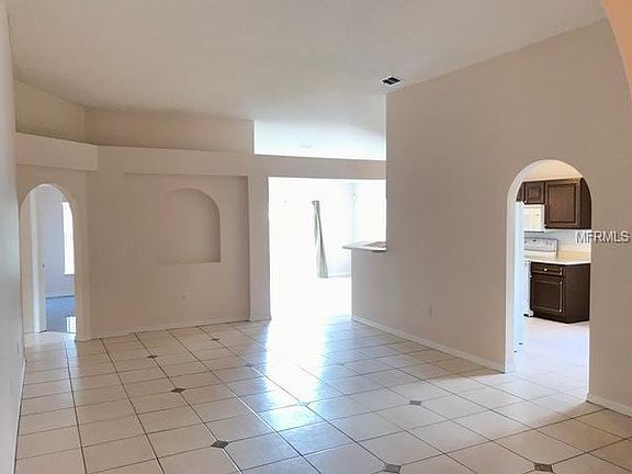 2nd image of 1009 Mardi Gras Dr