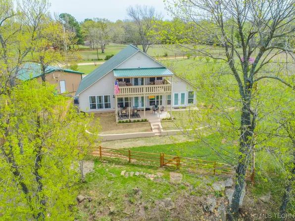 104544 S 4140th Rd, Council Hill, OK 74428