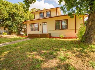 1322 W Craig Pl, San Antonio, TX 78201