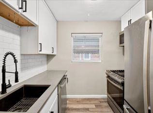 Duplex Alone, Saint Louis, MO 63109