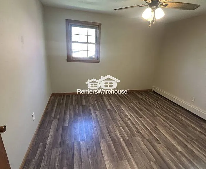 811 Myrtle St — Photo 13