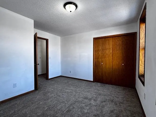 Walnut place — Photo 2
