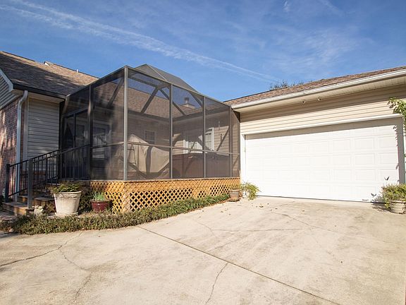 5th image of 15213 Sunset Dr