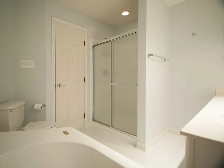 1431 N Scott St — Photo 19