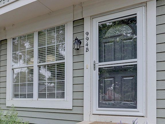 3rd image of 994 Milo Cir #B