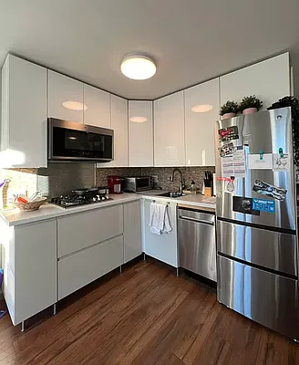 Rented by SERHANT. | media 21