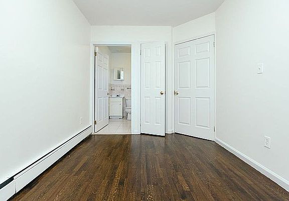 4th image of 112 Madison St APT 1A