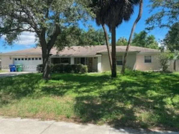 4011 W Angeles St, Tampa, FL 33629