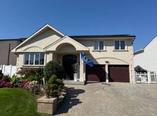 3042 Cheryl Rd, Merrick, NY