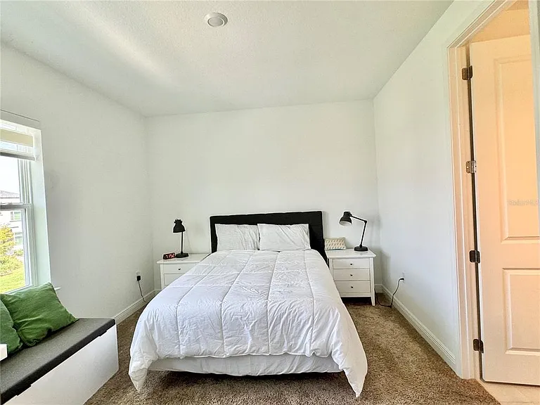 13438 Leggett Aly — Photo 48