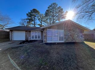 3203 Holly Berry Dr, Memphis, TN 38118