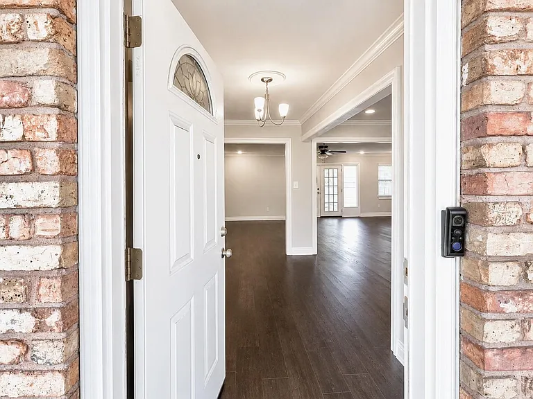 5802 W Bellfort Ave — Photo 3