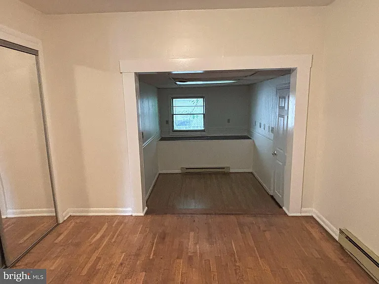 602 N Marshall St — Photo 11