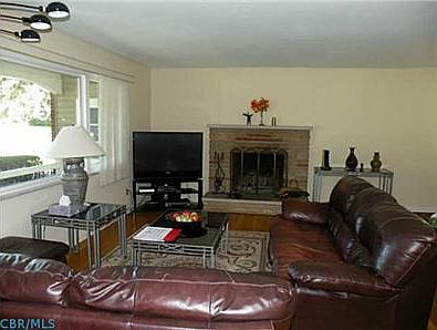 5th image of 1764 Merriweather Dr