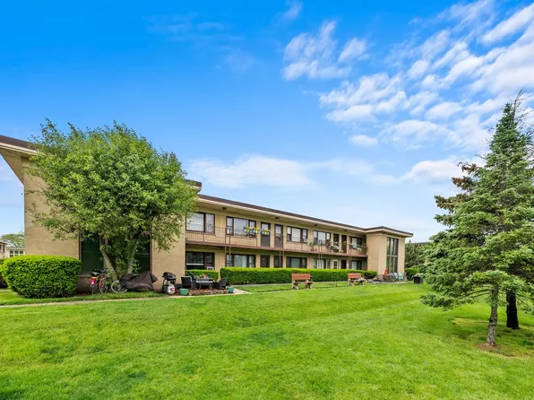 14 King Arthur Ct APT 13, Northlake, IL 60164