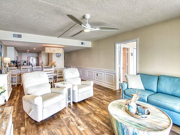 3rd image of 1108 N Waccamaw Dr. #PH-B